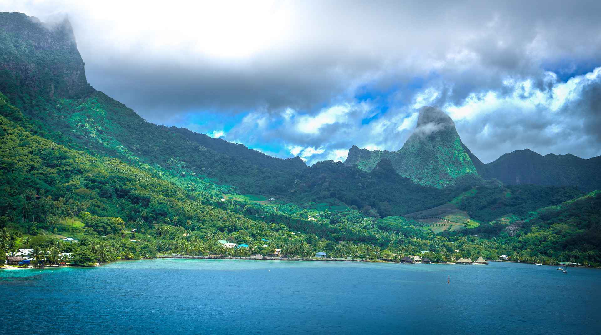 Baie d'Oponohu île de Moorea Polynésie française